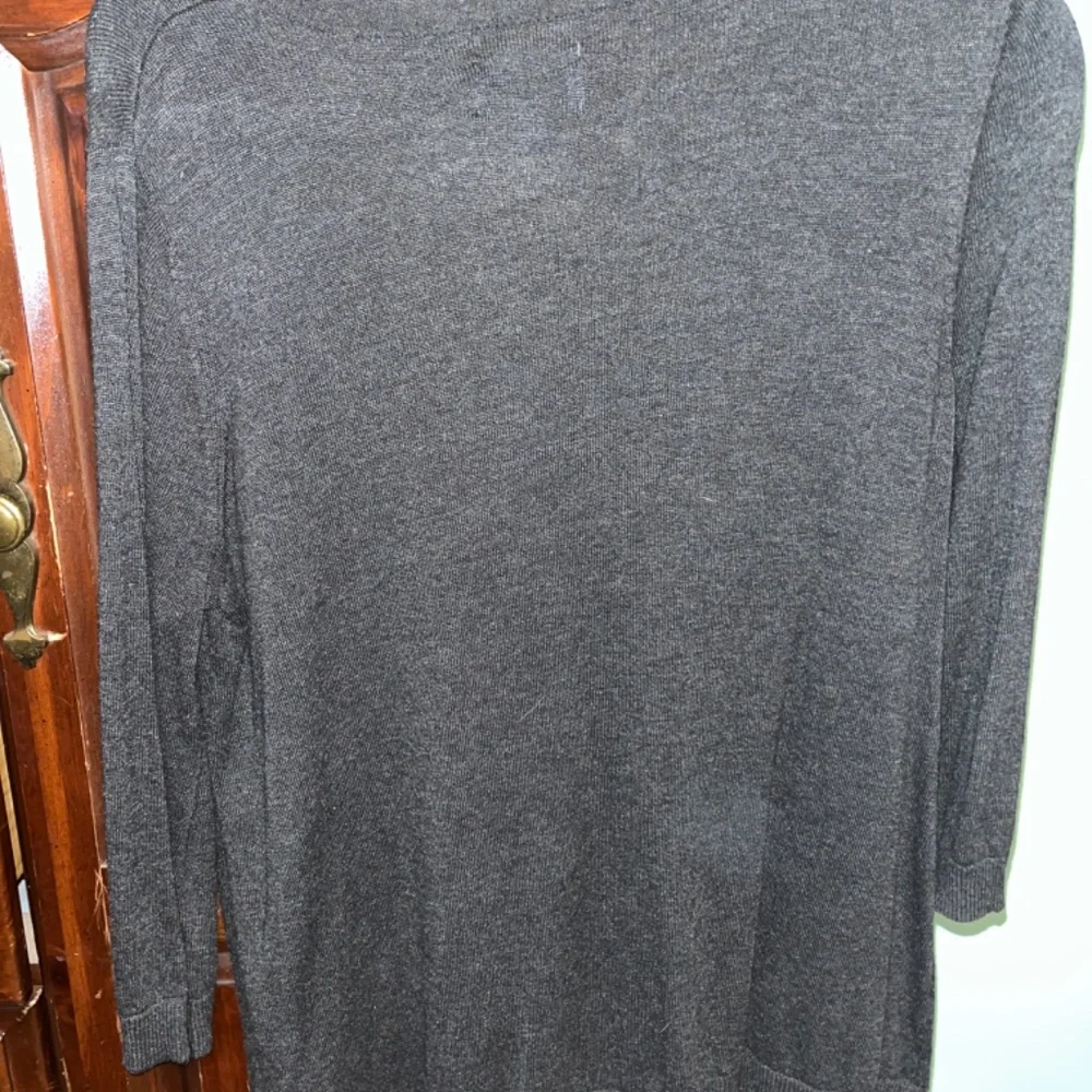 Shirt - Picture 4 of 4